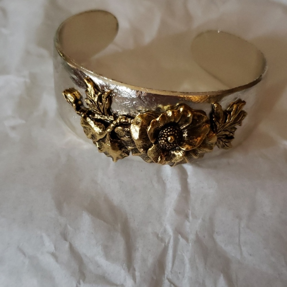 New Beaucoup Designs Aug/poppy cuff bracelet